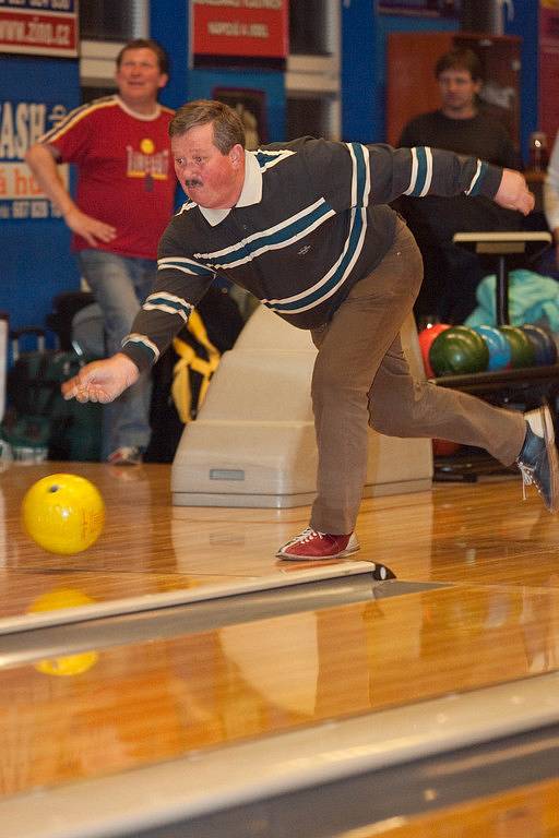 Bowling: bowlingový turnaj Fan clubu Sršňů, čtvrtek 12. února 2009