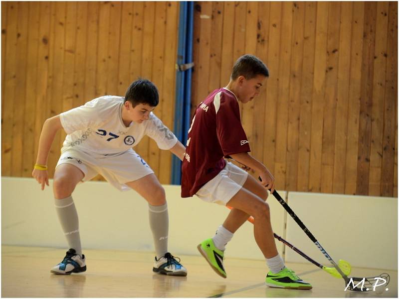 Starší žáci kutnohorského florbalového klubu Olympie remizovali 2:2 s Kladnem B.