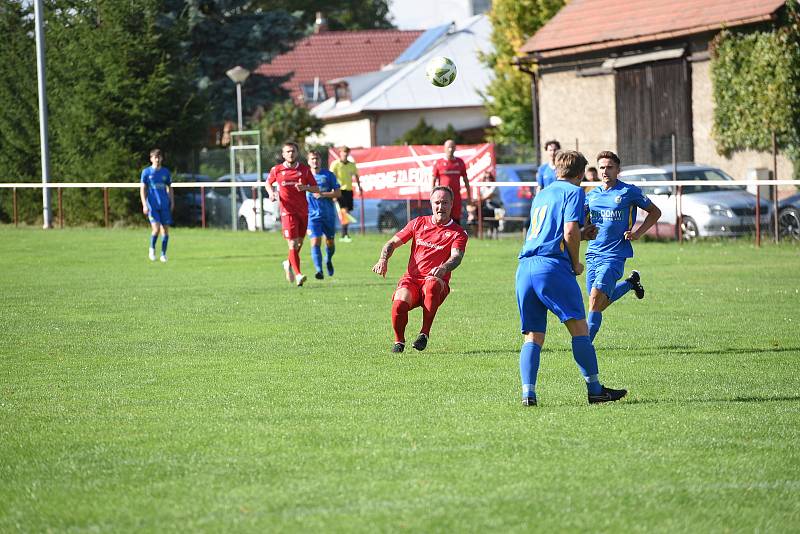 Červené Janovice : Nové Dvory 7:1.