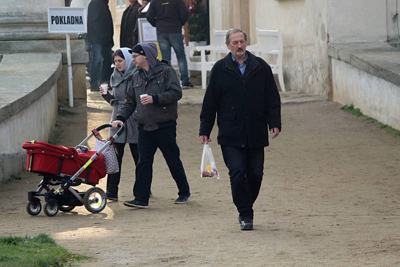 Na zámku Kačina nechyběly speciální vánoční prohlídkové trasy.