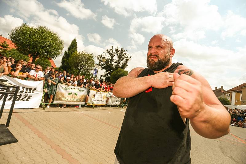 Strongman závody v Golčově Jeníkově v neděli 24. července 2021.