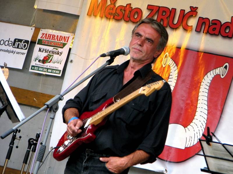 Country a folkový festival Zručská vrátka 2013 ve Zruči nad Sázavou