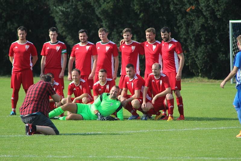 Z fotbalového utkání okresního přeboru Církvice - Sedlec