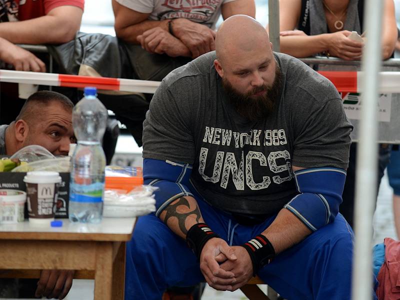 Závody strongman profi 2016 v Kutné Hoře, 18. června 2016.