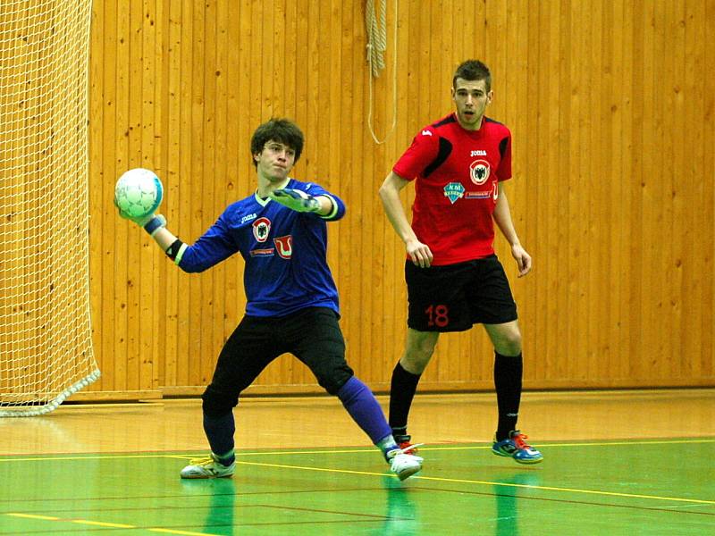 19. kolo Chance futsal ligy: Benago Zruč - Nejzbach Vysoké Mýto 7:6, 7. března 2012.