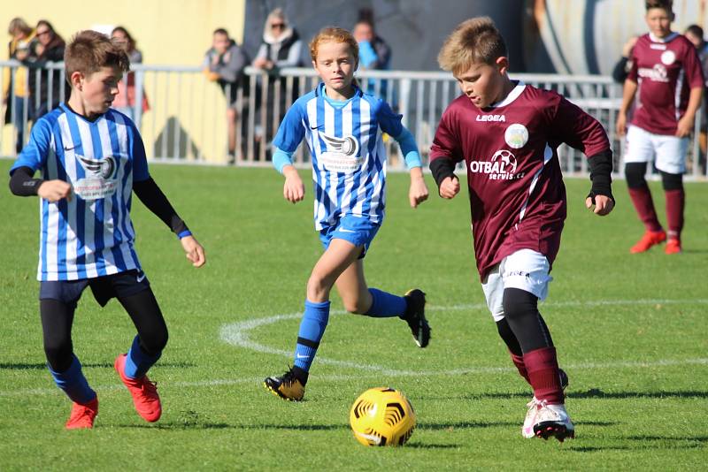 Fotbalový okresní přebor mladších žáků: FK Uhlířské Janovice - FK Čáslav C 9:2 (6:1).