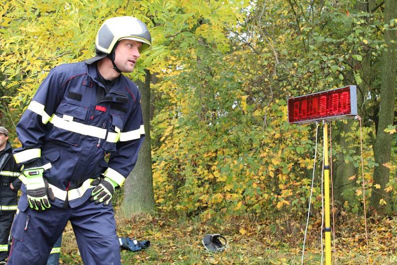 Závody hasičů v běhu na rozhlednu Vysoká