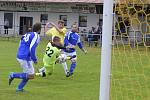 Utkání 7. kola okresního fotbalového přeboru: Zbraslavice - Sázava B 2:3.