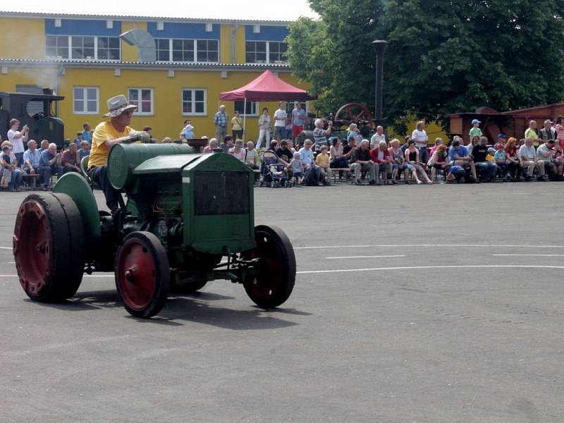 Pradědečkův traktor 2016 v Čáslavi