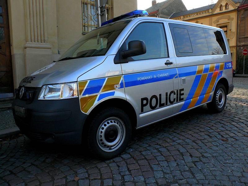 Nový vůz Volkswagen Transporter Policie ČR v Kutné Hoře