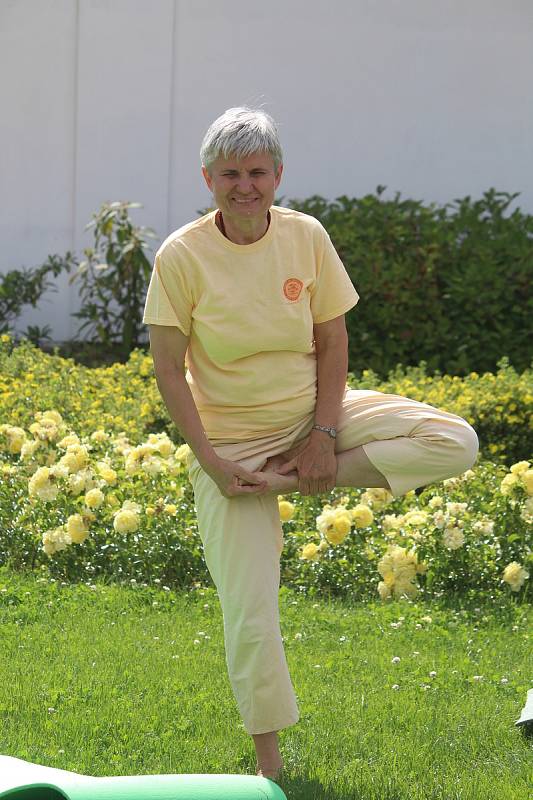 Mezinárodní den jógy dnes oslavili v Kutné Hoře.