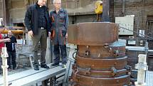 Nový zvon určený pro kostel svatého Jakuba v Kutné Hoře odlili v nizozemském Astenu ve středu 10. května.