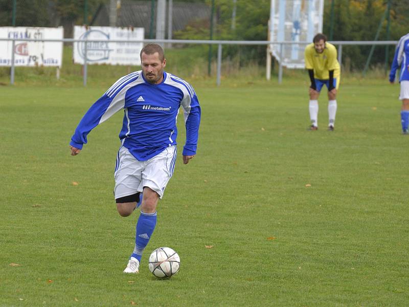 Utkání 7. kola okresního fotbalového přeboru: Zbraslavice - Sázava B 2:3.