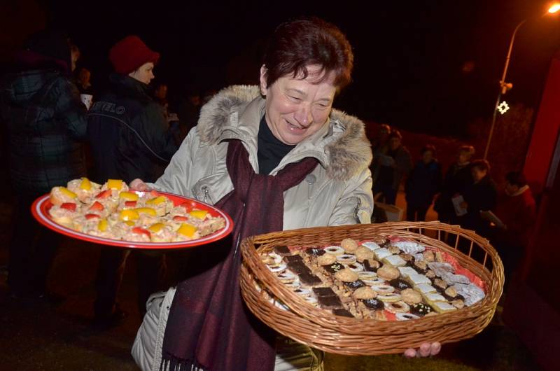 Do projektu Česko zpívá koledy se tradičně zapojily i Holšice