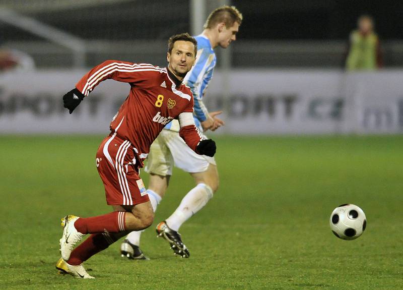 Fotbal II. liga: Dukla Praha - Zenit Čáslav 2:1, pátek 14. listopadu 2008