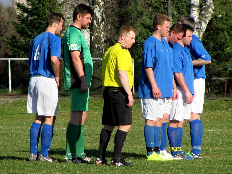 Fotbalová III. třída: SK Kluky - TJ Sokol Červené Janovice 2:1 (0:0).