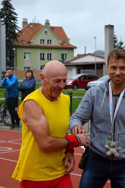 Čáslavský duatlon zdolalo šedesát pět sportovců.