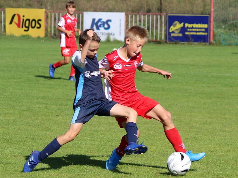 Česká fotbalová liga mladších žáků U13: FK Pardubice - FK Čáslav 3:9 (1:4, 1:2, 1:3).