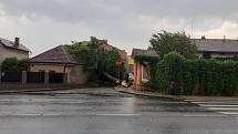 Kutnou Horou se v pondělí 20. června prohnala odpoledne silná bouře.