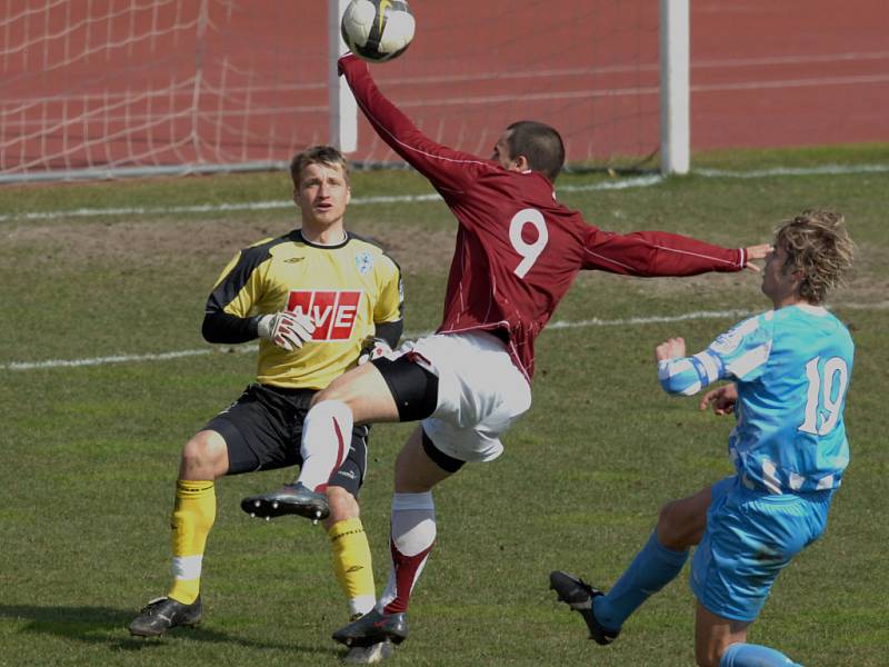 Z utkání druhé fotbalové ligy Sparta B - Čáslav (1:2).