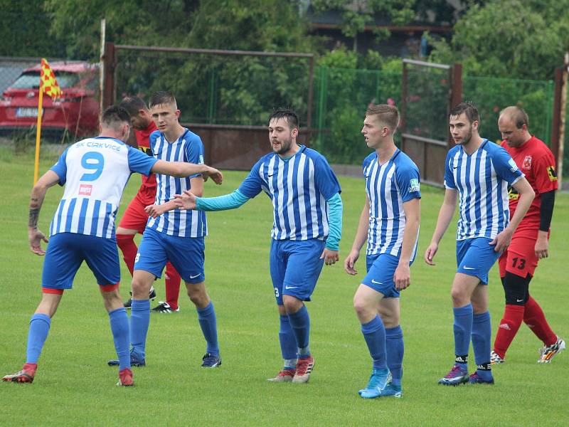 Letní liga Pivovaru Kutná Hora: TJ Sokol Červené Janovice - SK Církvice 8:4 (5:1).