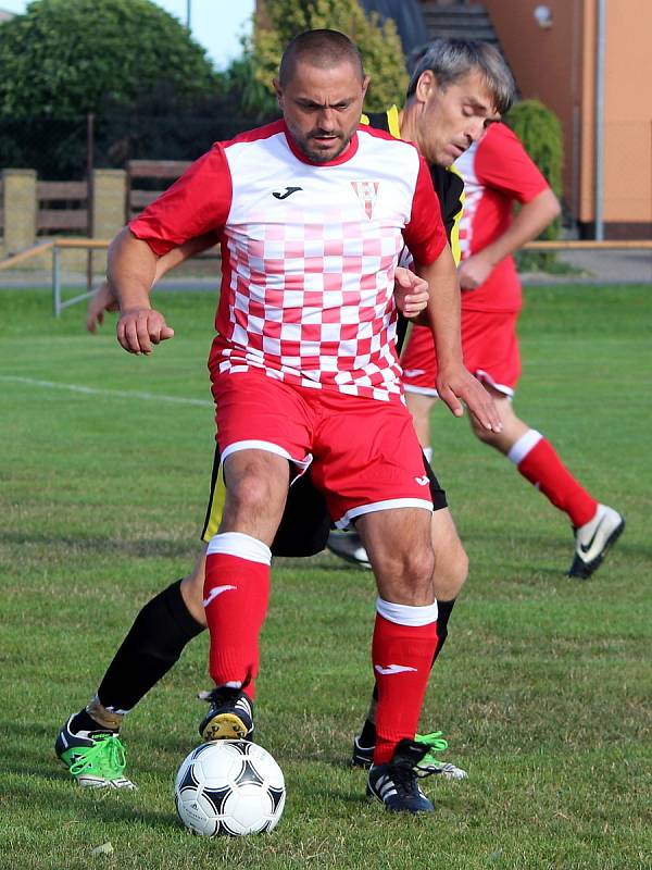 Fotbalová III. třída: TJ Sokol Červené Janovice - TJ Viktoria Sedlec B 3:1 (2:1).