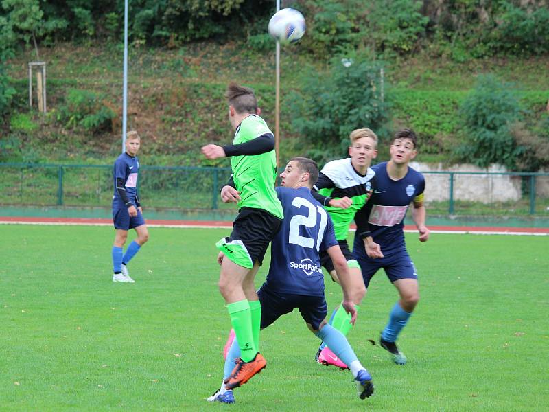 Česká fotbalová divize staršího dorostu: FK Čáslav - TJ Praga Praha 3:1 (2:0).