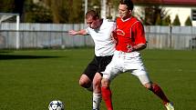 22. kolo I. A třídy: Uhlířské Janovice - Velim B 1:3, 21. dubna 2012.