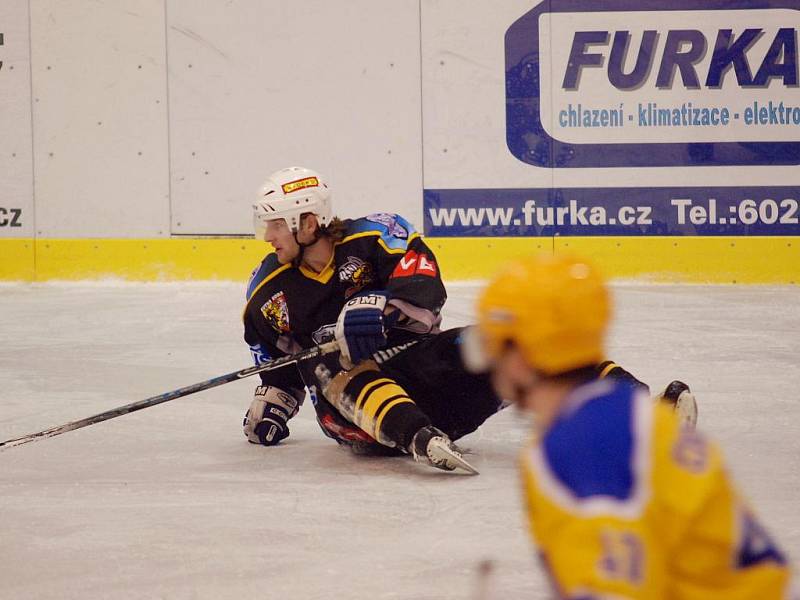 Hokej II. liga: K. Hora - Nymburk 2:6, středa 25. listopadu 2009