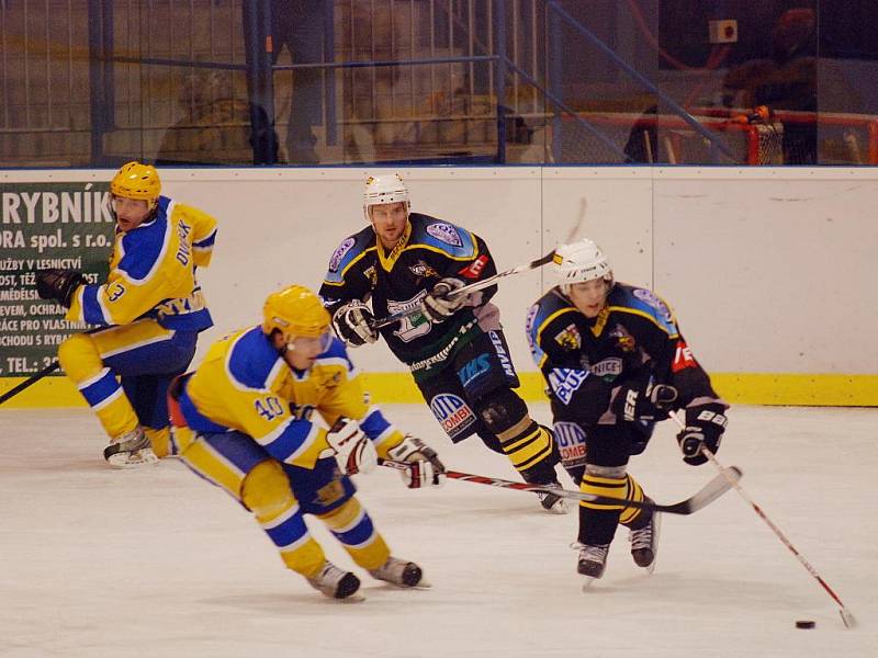 Hokej II. liga: K. Hora - Nymburk 2:6, středa 25. listopadu 2009