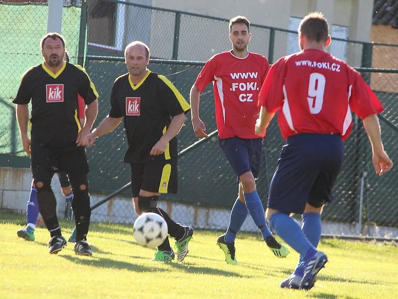Fotbalová III. třída: TJ Sokol Červené Janovice - FK Záboří nad Labem 2:4 (1:1).