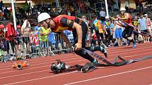 Z krajské soutěže v požárním sportu profesionálních a dobrovolných hasičů na stadionu Olympia v Kutné Hoře.