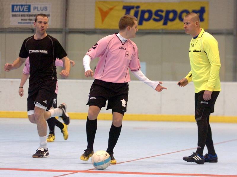 Finálový večer Club Deportivo futsalové ligy, 4. dubna 2013.