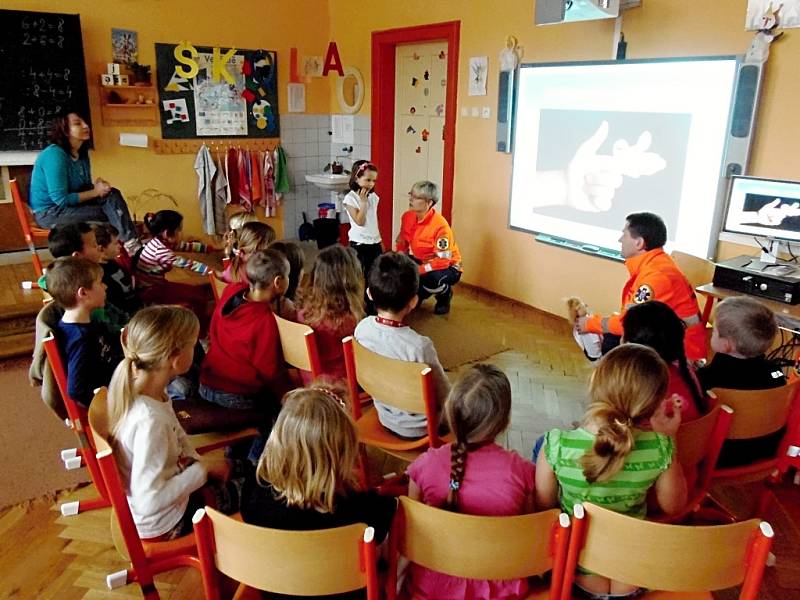 Záchranáři navštívili Základní školu T.G. Masaryka v Kutné Hoře