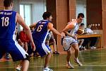 Kutná Hora porazila v basketbalu Slaný, 6. října 2013.