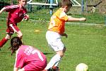 Fotbalový mistrovský turnaj mladších přípravek v Sázavě: FK Čáslav dívky - FK Kavalier Sázava 0:12.