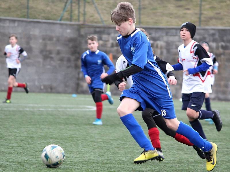 Fotbalový přípravný zápas: FK Čáslav (mladší žáci) - TJ Sokol Golčův Jeníkov (starší žáci) 17:7 (4:2, 5:3, 8:2).