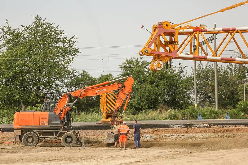 Staveniště obchvatu Církvice v pondělí 23. května 2022.