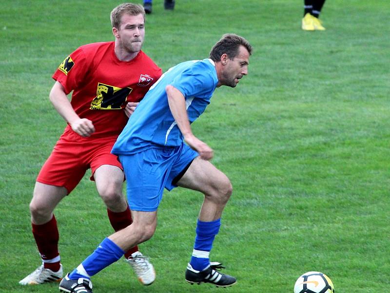 Fotbalová III. třída: TJ Sokol Paběnice B - TJ Sokol Červené Janovice 2:0 (1:0).