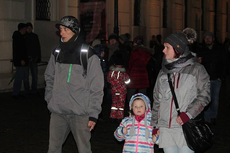 Novoroční ohňostroj ozářil nebe nad Kutnou Horou.