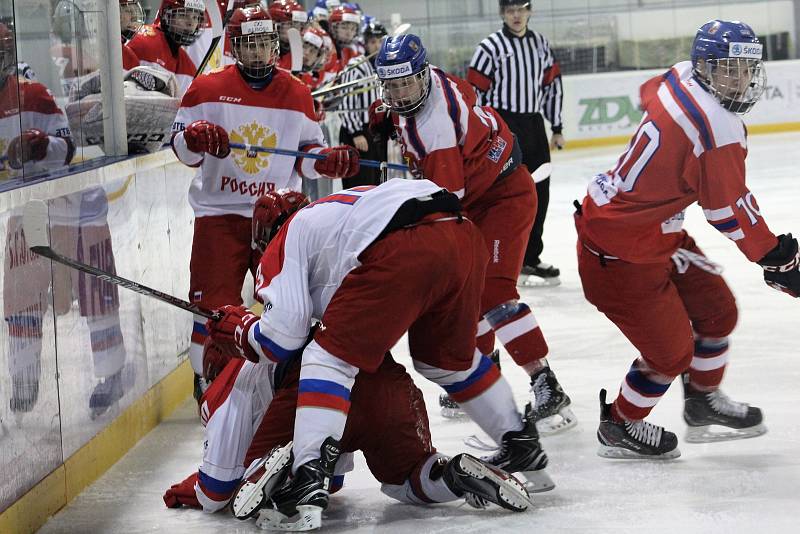 Česká hokejová reprezentace U16 podlehla svým vrstevníkům z Ruska na čáslavském zimním stadionu 3:6.