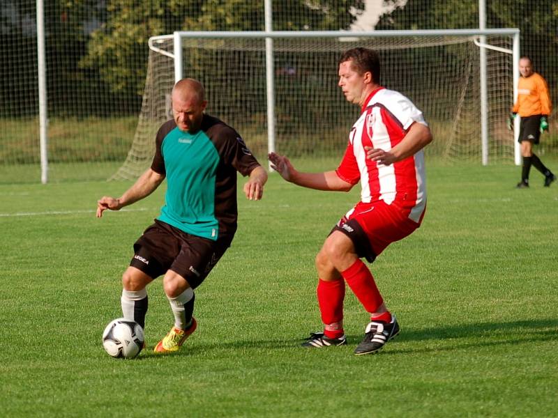 Okresní přebor: Viktoria Sedlec - Slavoj Vrdy 1:2, 31. srpna 2013.