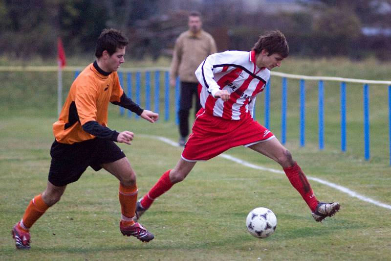 Fotbal okresní přebor: Nové Dvory - Kutná Hora B 1:1, neděle 16. listopadu 2008