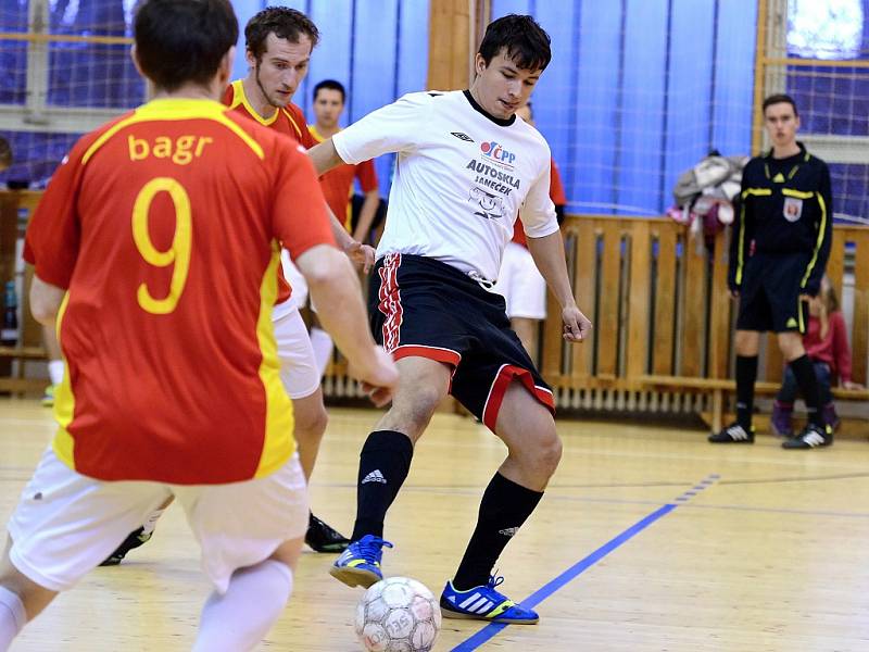 První semifinálové duely Okresního futsalového přeboru Kutnohorska.