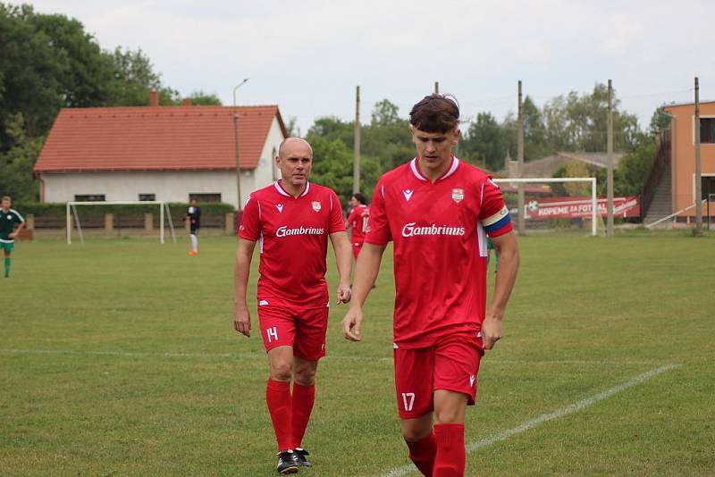 Z fotbalového utkání okresního přeboru Červené Janovice - Horní Bučice (8:2)