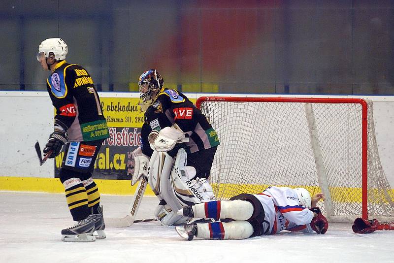 13. kolo II. ligy: Stadion Kutná Hora - HC Chotěboř, 7. listopadu 2010.