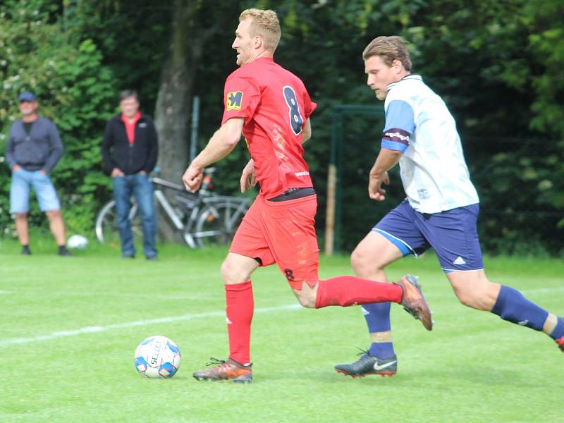 Letní liga Pivovaru Kutná Hora: TJ Viktoria Sedlec - TJ Sokol Červené Janovice 3:4 (0:2).