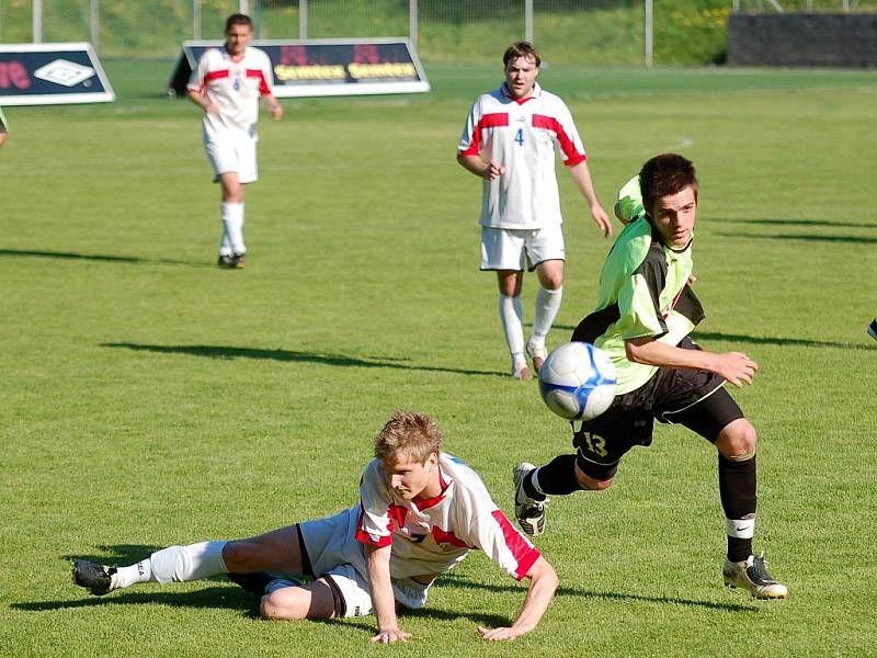 24. kolo krajského přeboru: Čáslav B - Kutná Hora 2:2, 8. května 2011.