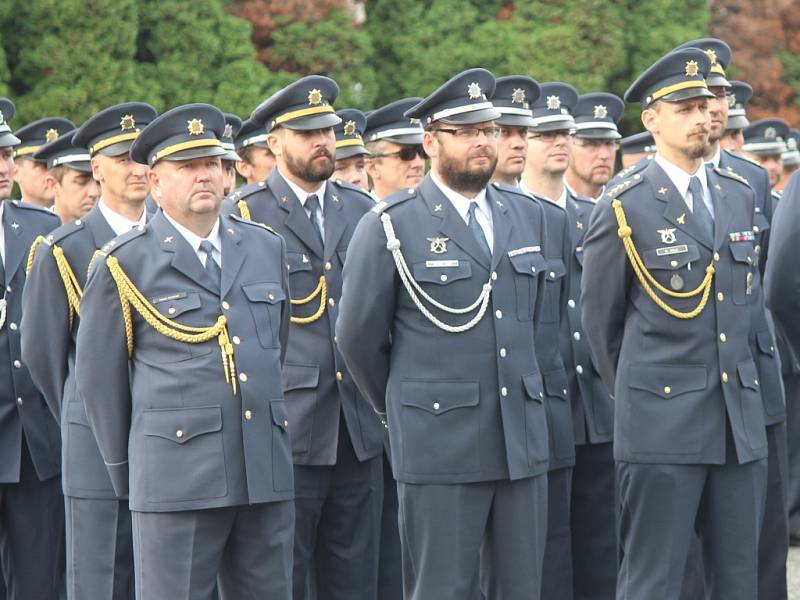 Jmenování nového velitele 21. základy taktického letectva Čáslav