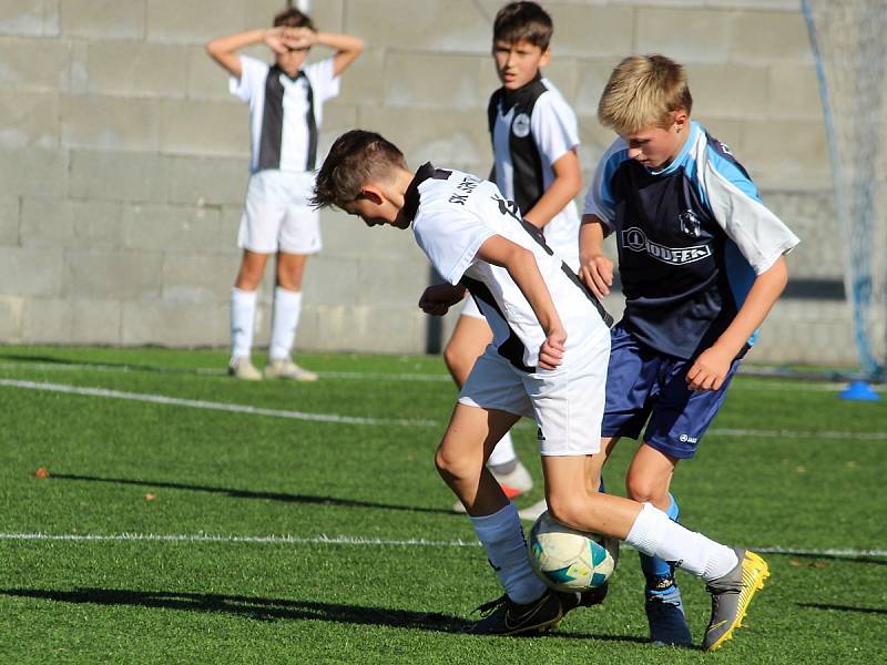 Česká fotbalová liga mladších žáků U13: FK Čáslav - SK Sparta Kolín 2:8 (0:1, 1:2, 1:5).